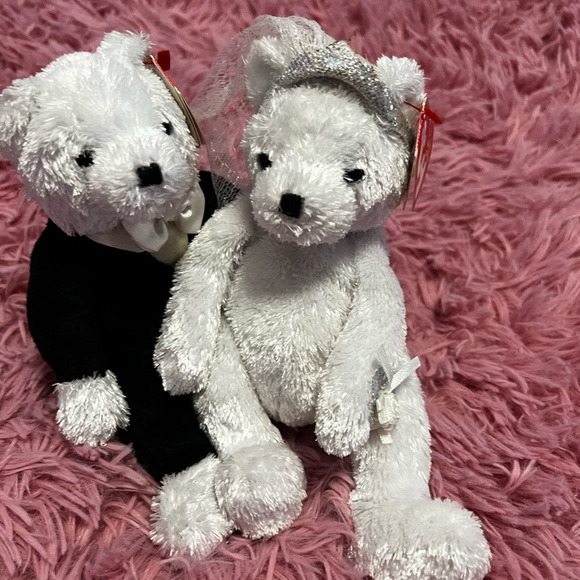 Gently used Bride and Groom Beanie Babies - Picture 3 of 9